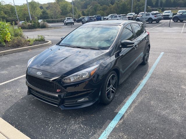 2017 Ford Focus ST