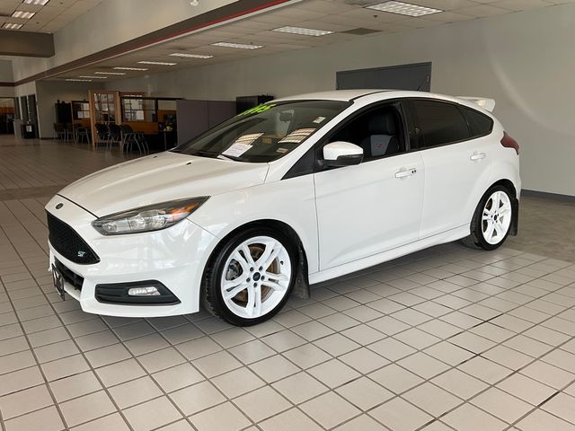 2017 Ford Focus ST