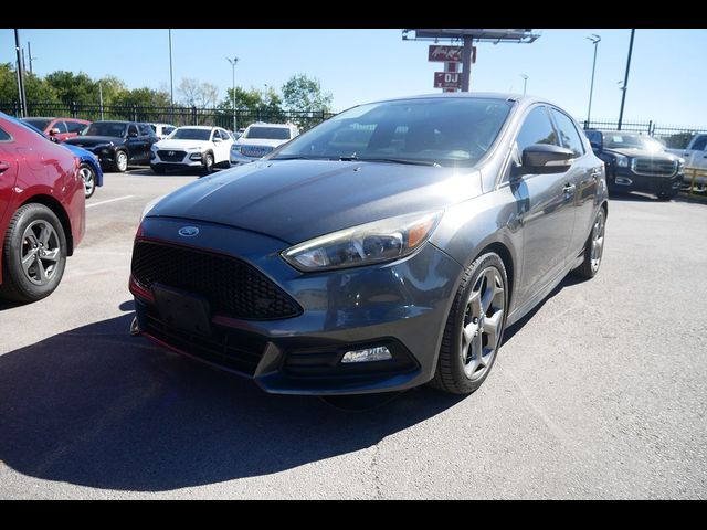 2017 Ford Focus ST