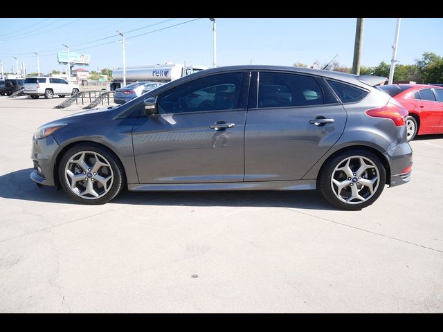 2017 Ford Focus ST