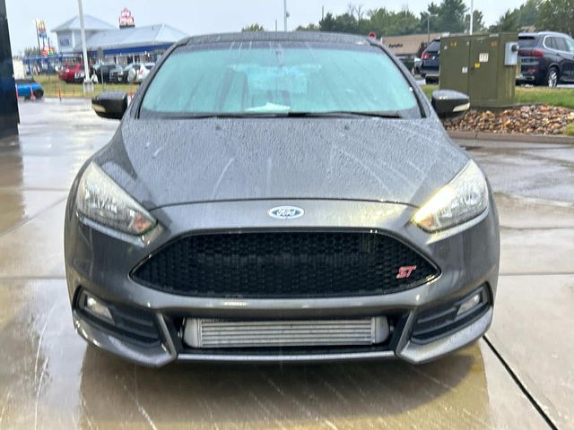 2017 Ford Focus ST