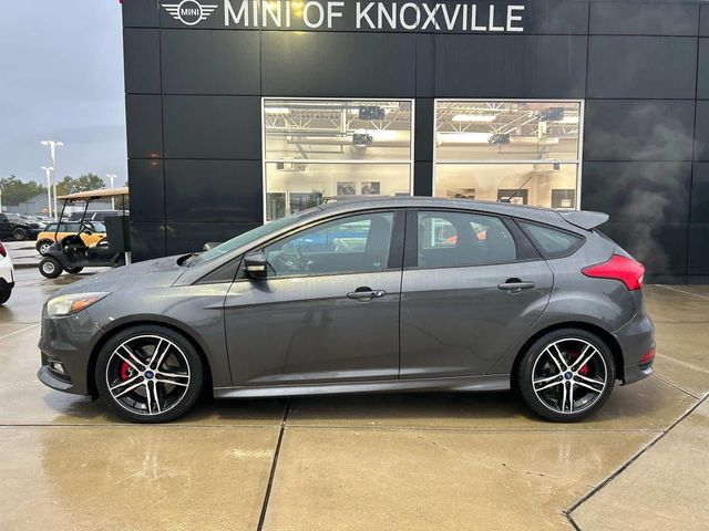 2017 Ford Focus ST