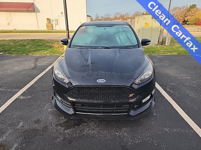 2017 Ford Focus ST