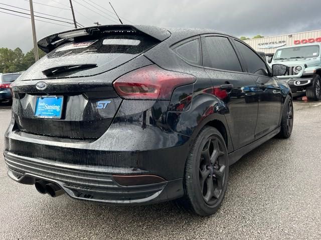 2017 Ford Focus ST