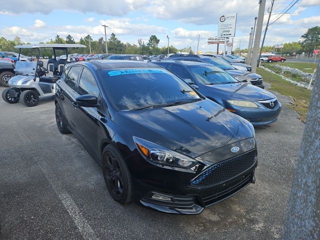 2017 Ford Focus ST