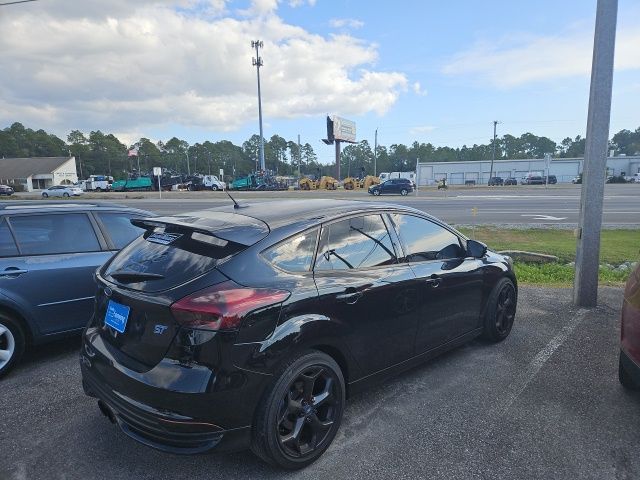 2017 Ford Focus ST