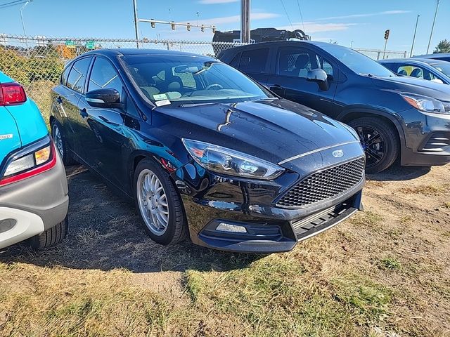 2017 Ford Focus ST