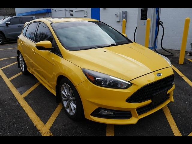 2017 Ford Focus ST