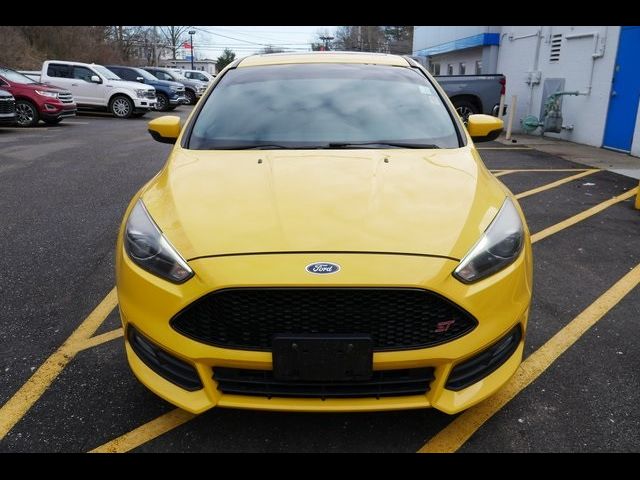 2017 Ford Focus ST