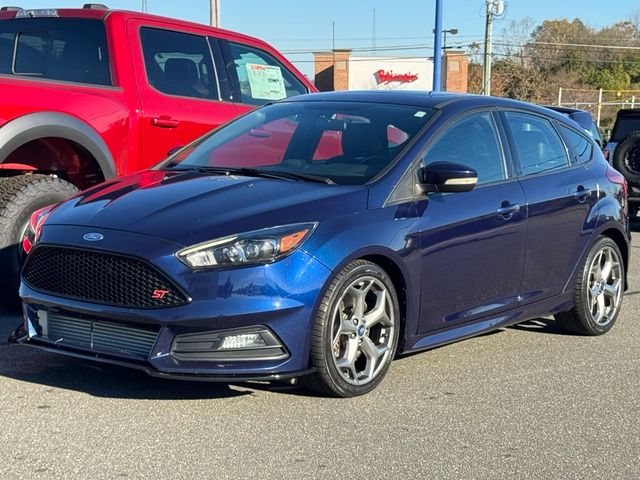 2017 Ford Focus ST