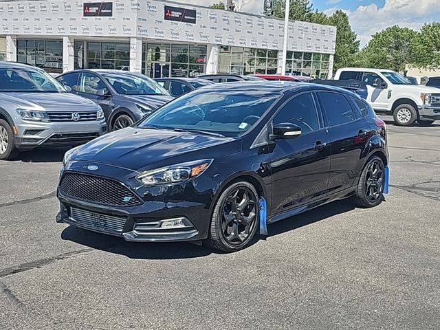 2017 Ford Focus ST