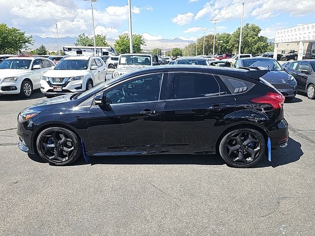 2017 Ford Focus ST