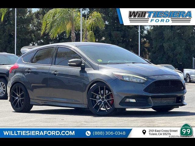 2017 Ford Focus ST