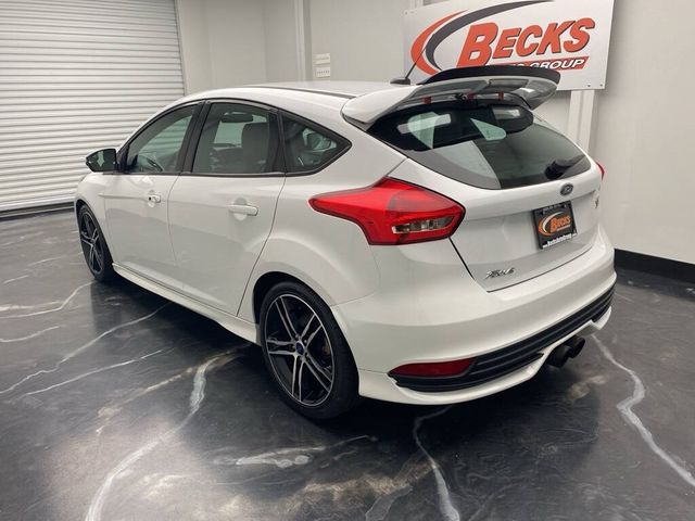 2017 Ford Focus ST