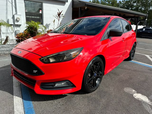 2017 Ford Focus ST