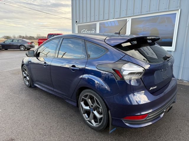 2017 Ford Focus ST