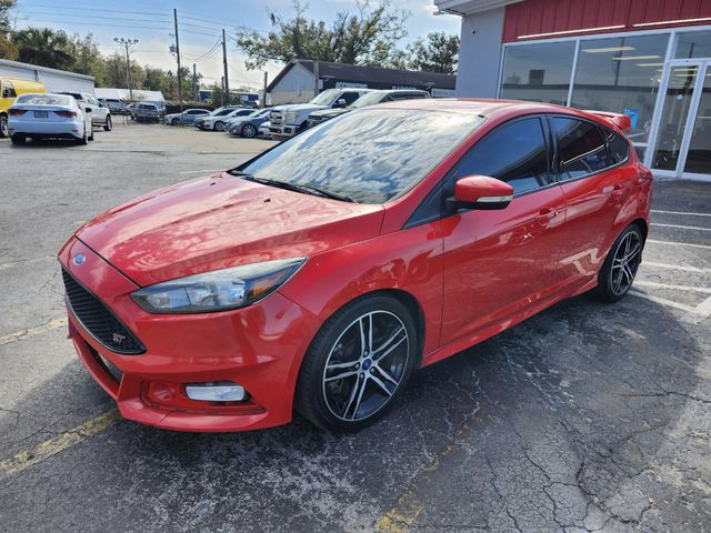 2017 Ford Focus ST