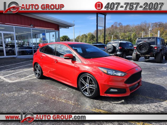 2017 Ford Focus ST