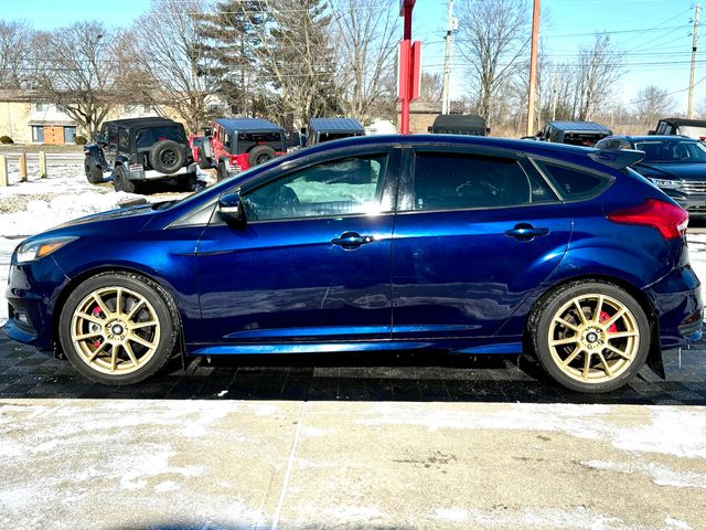 2017 Ford Focus ST