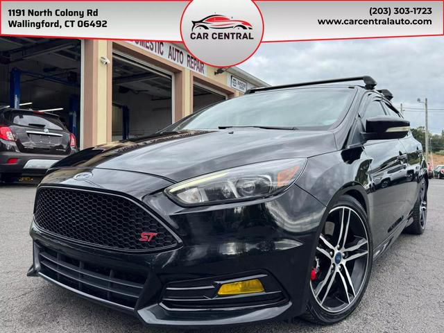 2017 Ford Focus ST