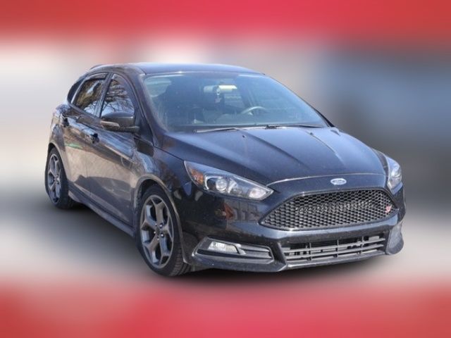 2017 Ford Focus ST