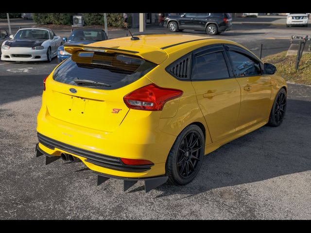 2017 Ford Focus ST