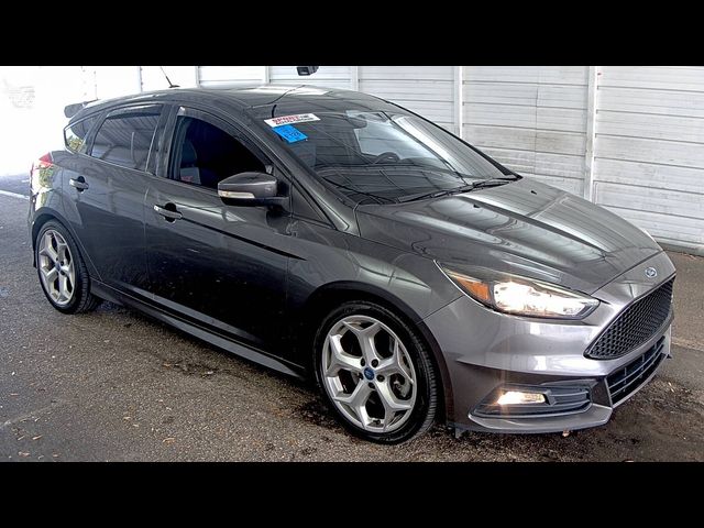 2017 Ford Focus ST