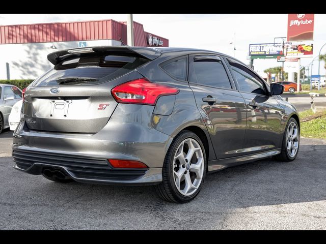 2017 Ford Focus ST