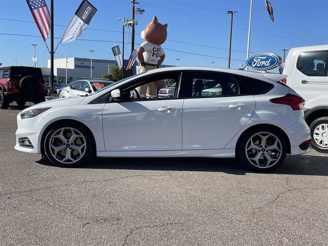 2017 Ford Focus ST