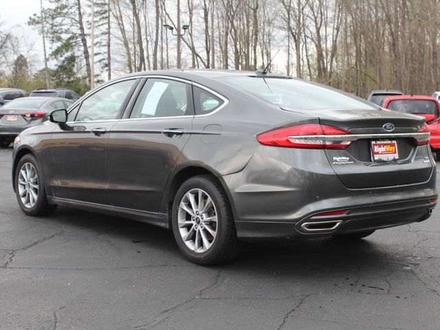 2017 Ford Fusion SE