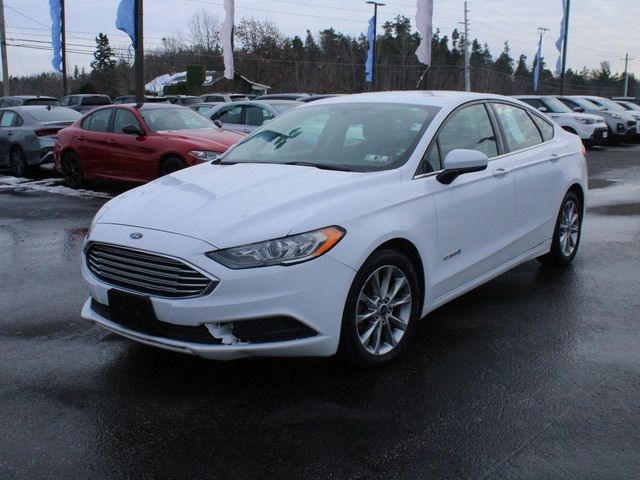 2017 Ford Fusion Hybrid SE