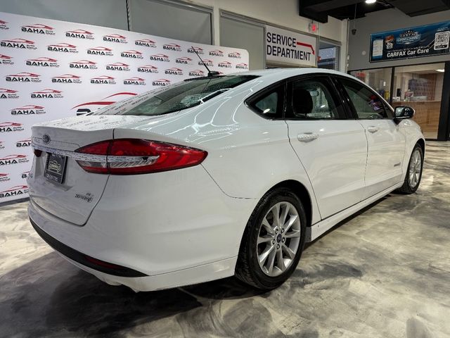 2017 Ford Fusion Hybrid SE