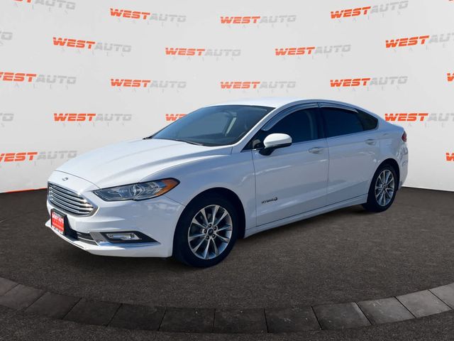 2017 Ford Fusion Hybrid SE