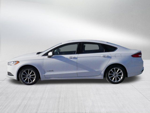 2017 Ford Fusion Hybrid SE