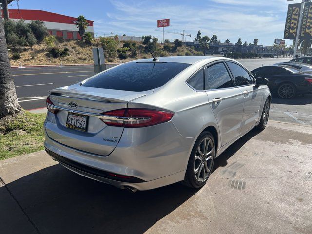 2017 Ford Fusion Hybrid SE