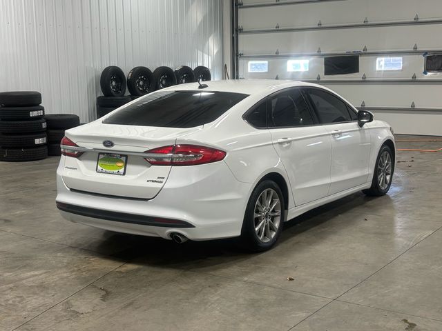 2017 Ford Fusion Hybrid SE