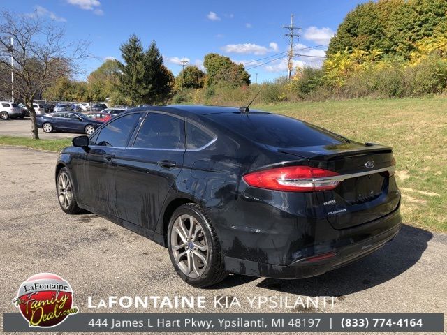 2017 Ford Fusion SE