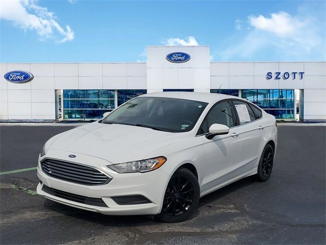 2017 Ford Fusion SE