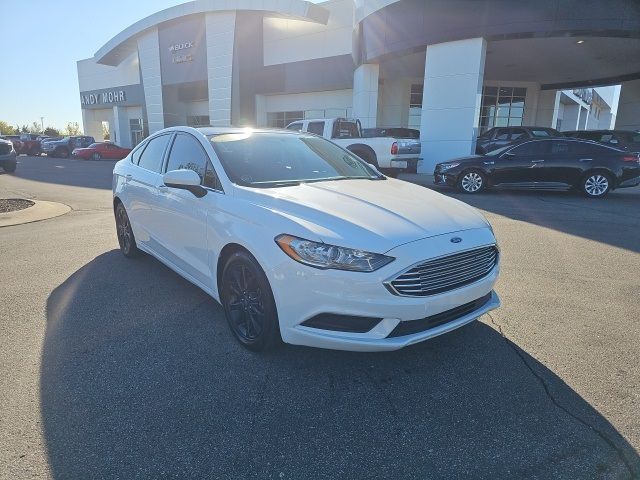 2017 Ford Fusion SE