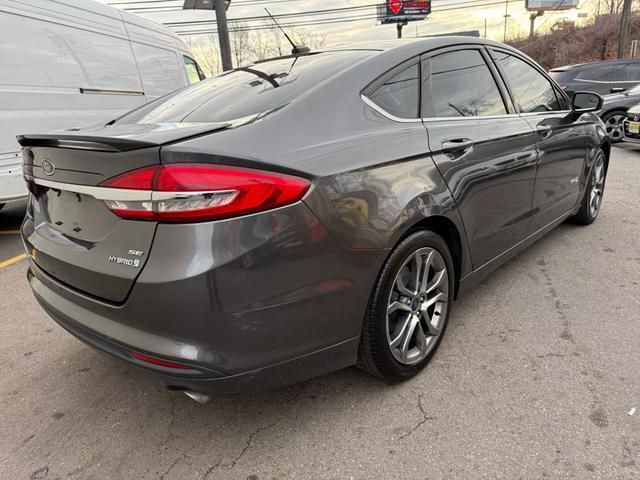 2017 Ford Fusion Hybrid SE