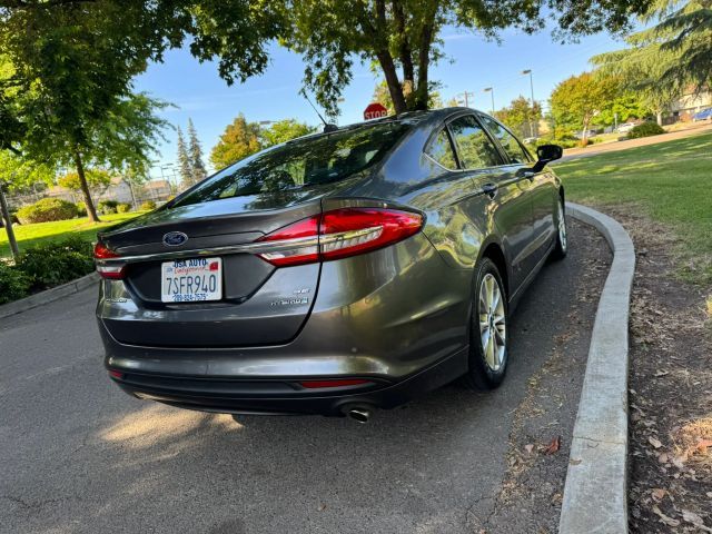 2017 Ford Fusion Hybrid SE