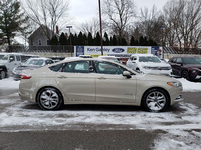 2017 Ford Fusion Hybrid SE