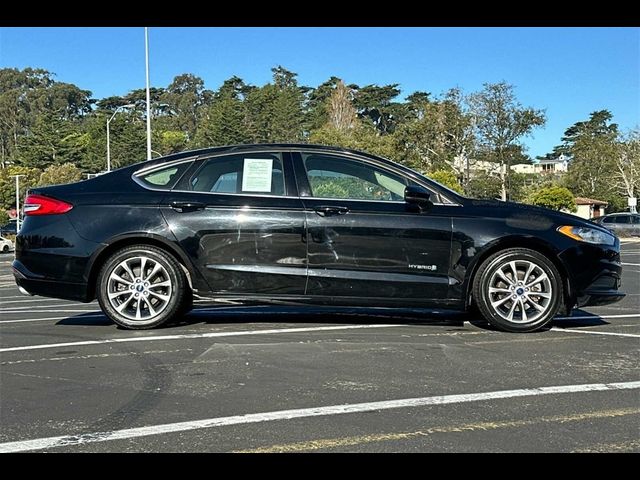 2017 Ford Fusion Hybrid SE