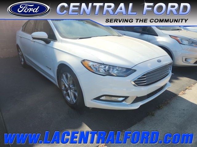 2017 Ford Fusion Hybrid SE