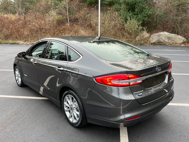 2017 Ford Fusion Hybrid SE