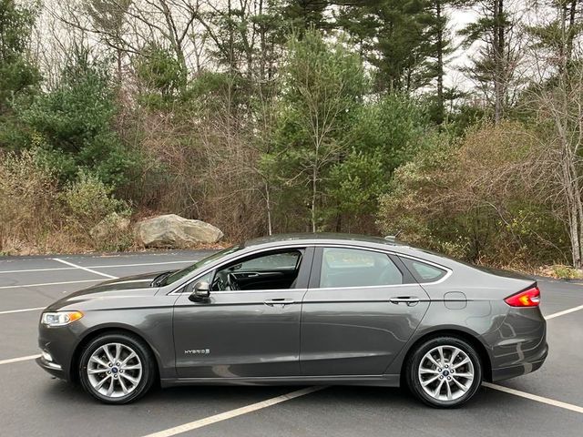 2017 Ford Fusion Hybrid SE