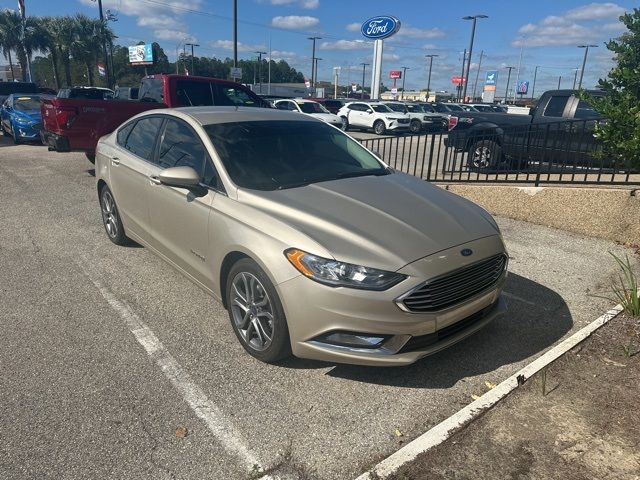 2017 Ford Fusion Hybrid SE