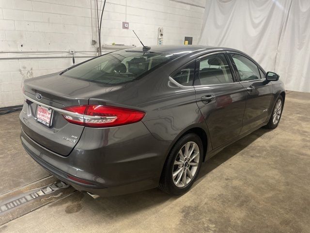 2017 Ford Fusion Hybrid SE