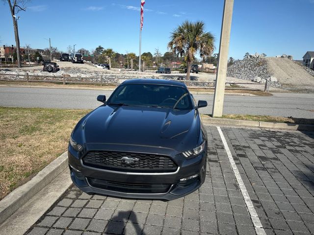 2017 Ford Mustang V6