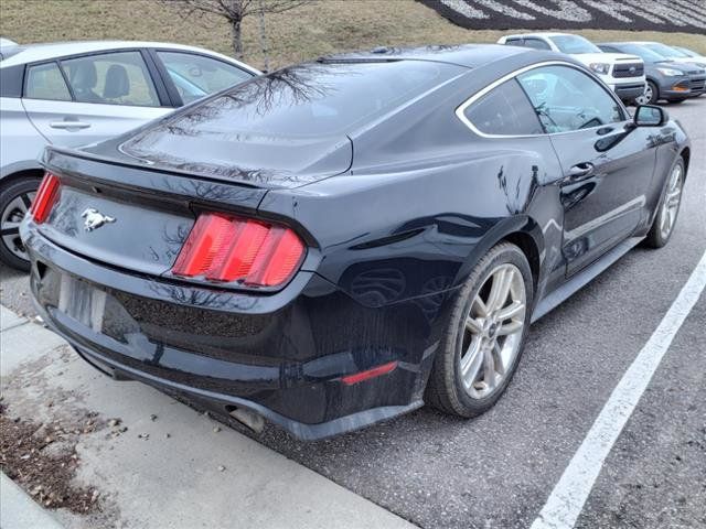 2017 Ford Mustang EcoBoost